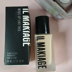 IL MAKIAGE Flawless Base Foundation - Cream